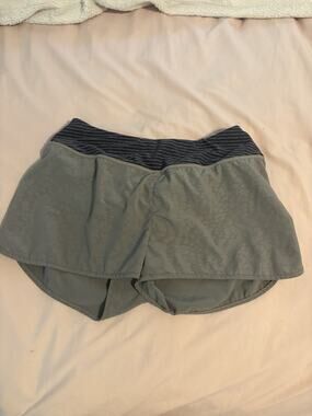 MPG Women's S Gray Solid Athletic Activewear Shorts Polyester Spandex Elastic